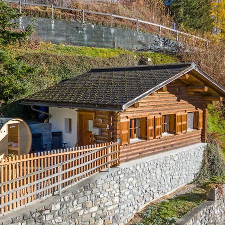 Gemuetliches Chalet Mit Privater Sauna Und Schoener Aussicht Küblis エクステリア 写真