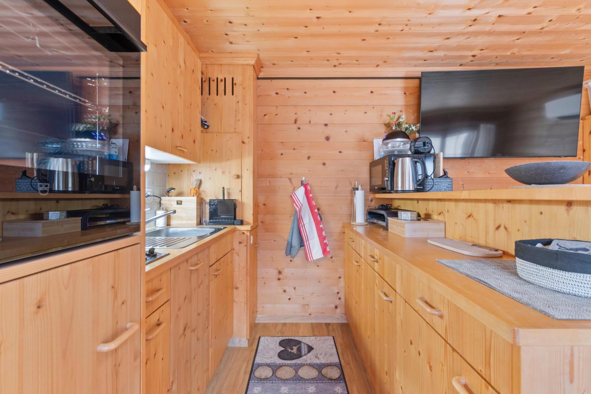 Gemuetliches Chalet Mit Privater Sauna Und Schoener Aussicht Küblis エクステリア 写真