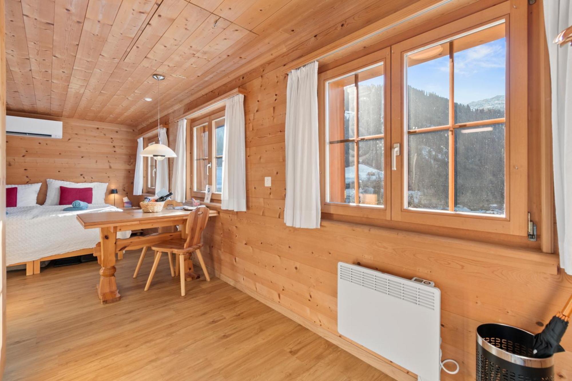 Gemuetliches Chalet Mit Privater Sauna Und Schoener Aussicht Küblis エクステリア 写真